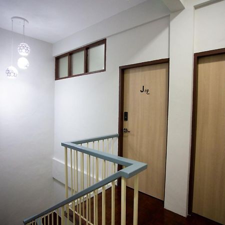 Hom2Rex Kuching Homestay Taman Timberland Exterior foto